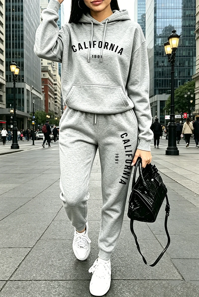 Winter Clothing For - Gorąca Wyprzedaż: Damski Dres z Nadrukiem,