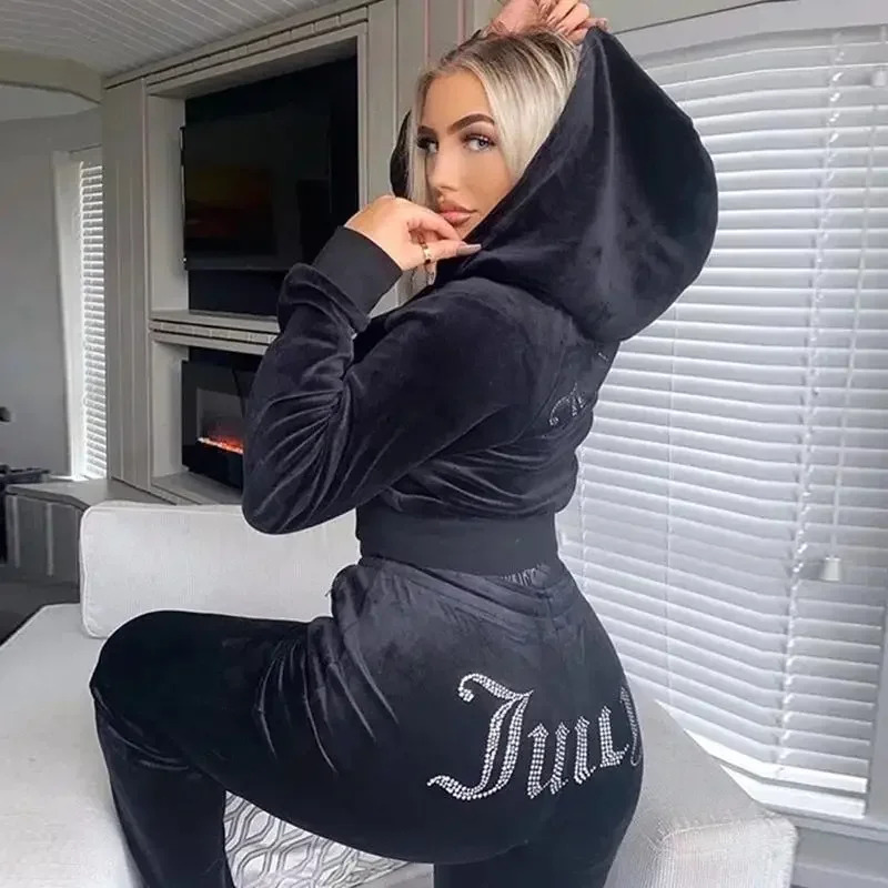 Damski welurowy dres Juicy Cou – Winter Clothing Anime recenzja i cena