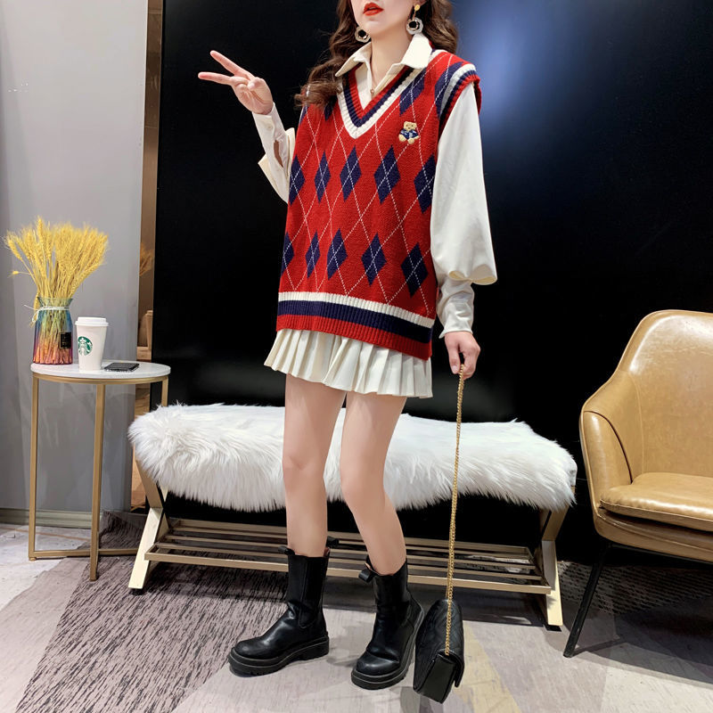 Czerwone dzianinowe kamizelki  – Winter Clothing Offer recenzja i cena